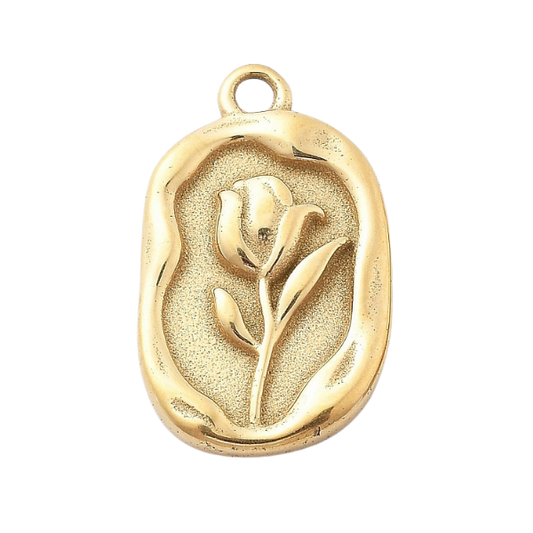 Gold pendant with a tulip design 